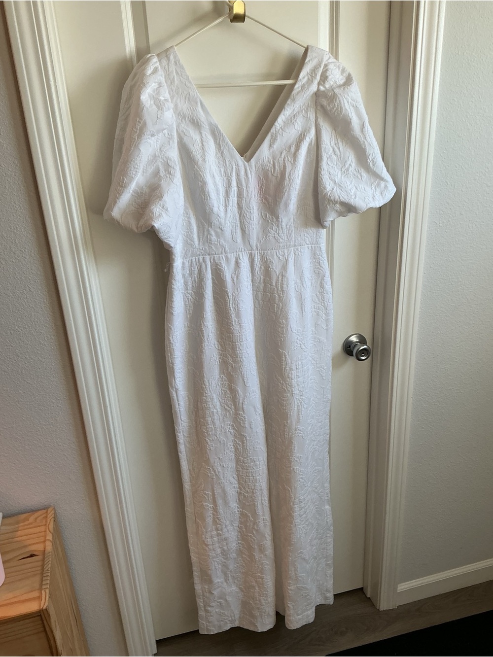 Lilly Pulitzer White V-Neck Jumpsuit Dress with Puff Sleeves